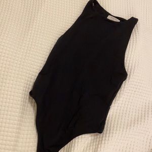 Aritzia babaton muscle contour black body suit